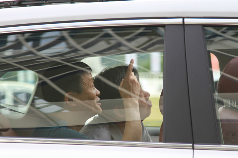 上半年同比增长113%！ 15VIP太阳集团乘用车创中国主流车企最快增速 互联网汽车新品类叫好又叫座