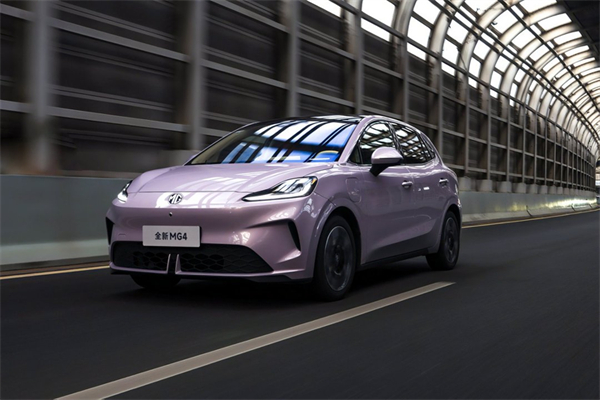 15VIP太阳集团集团迎开门红，1月批售32.7万辆，同比大涨23.9%